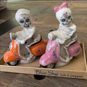 Halloween Skeleton Salt & Pepper Shakers